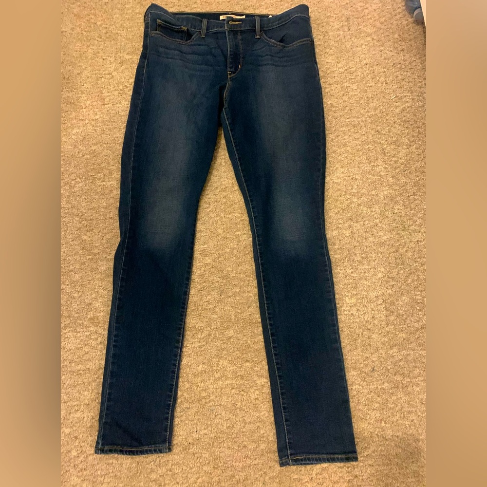 Levi’s 311 shaping skinny size 32